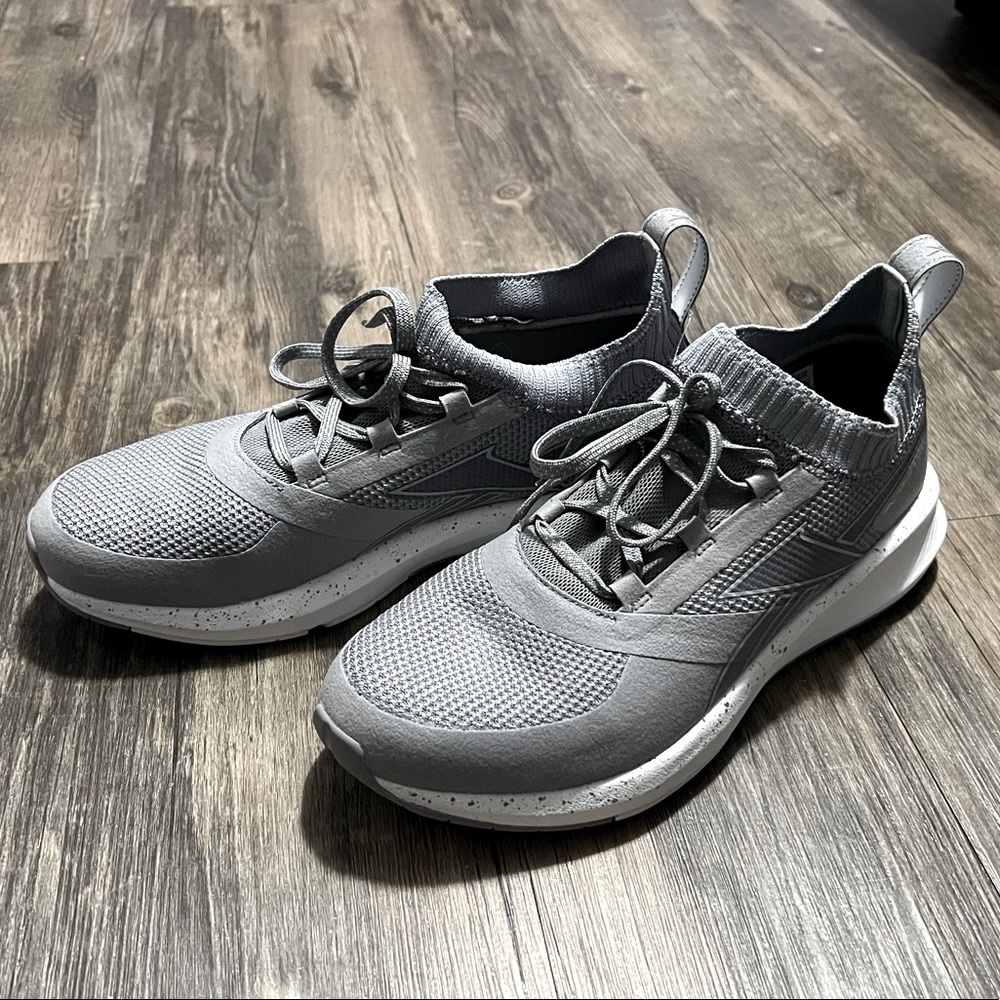 Reebok Floatride size 11